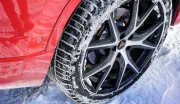 Pneus hiver : la loi Montagne n'entraînera finalement aucune amende de 135 €