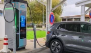 Comment payer la recharge de sa voiture électrique sans se prendre la tête