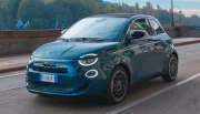 Essai Fiat 500 hybride (2026) : une bonne occasion pour se passer de l'électrique ?