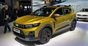 La Dacia Sandero, une nouvelle fois restylée fait une première sortie en public à Bruxelles