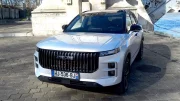 Essai nouveau Jaecoo 7 hybride rechargeable : peut-il vraiment concurrencer le Peugeot 3008 ?