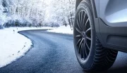 Combien de temps le pneu été va-t-il tenir sous la pression des profils quatre saisons et hiver ?