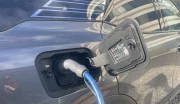 Voitures électriques : +52,1 % d'immatriculations en janvier en France, l'explosion qui masque un marché en crise