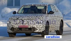 La prochaine nouveauté de la marque italienne Lancia, la future Lancia Gamma sort de l'ombre