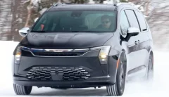 Plombé par ses résultats économiques, Stellantis choisit de relancer… un monospace