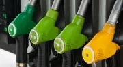 Le prix de l'essence s'installe au-delà des 2 €/l, et pourrait grimper encore