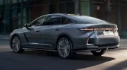 La nouvelle Lexus ES désormais disponible en France, au même prix pour l'hybride et l'électrique !