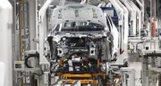 Les constructeurs chinois vont-ils sauver l'industrie automobile française et européenne ?