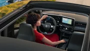 Renault 4 Plein Sud : profiter des rayons de soleil n'a rien de gratuit