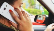 Téléphone au volant, le nombre fou des permis suspendus