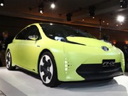 Toyota FT-CH, la future petite Prius