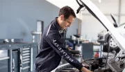 Les voitures électriques coûtent plus cher à réparer, ce n'est pas la batterie qui est en cause