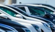 Le parc automobile français vieillit, sa moyenne d'âge franchit un cap