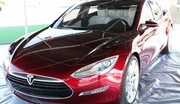 Tesla Model S : un prototype de production dévoilé au CES 2011