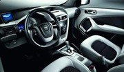 Aston Martin Cygnet : White and Black, deux séries limitées pour marquer le lancement commercial