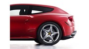 Ferrari FF : modèle à quatre roues motrices