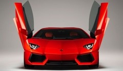 Lamborghini Aventador LP 700-4