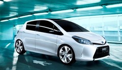 Toyota Yaris HSD Concept