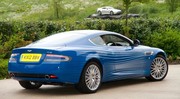 Aston Martin DB9 célèbre ses fans avec une voiture spéciale