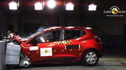 Crash-tests EuroNCAP : 5 étoiles pour la Clio, record pour la V40