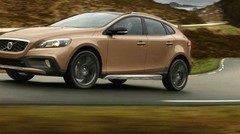 Volvo V40 Cross Country : en attendant le XC40