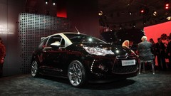 Citroen DS3 Cabriolet : Elle attire la foule