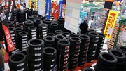Le ministère de l'Ecologie menace de sanctions les importateurs de pneus "hors-la-loi"