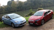 Essai Opel Ampera 150 ch vs Toyota Prius Plug-in Hybrid 136 ch : Les branchées débarquent !