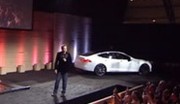 Tesla Motors présente son système d'échange de batteries