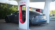 Tesla promet un grand nombre de stations de recharge pour l'Europe