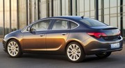 L'Opel Astra quatre portes arrive en France