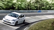 Ring Folies : la Toyota Prius Plug-in bat un record