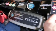 CTEK analyse, charge et entretient votre batterie