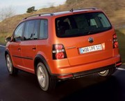Volkswagen CrossTouran : Un Touran siliconé