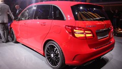 Mercedes Classe B restylé : mise au point - Vidéo en direct du salon de Paris 2014