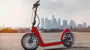 Mini lance sa trottinette de compet'