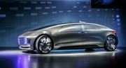Mercedes F 015 : un concept électrique et autonome