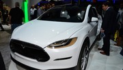 Le Tesla Model X lancé début 2016