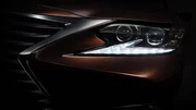 Shanghai 2015 : Lexus tease le restyling de sa berline ES