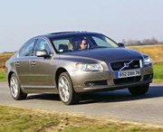 Volvo S80 V8 Summum : D'apparence trompeuse