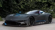 L'Aston Martin Vulcan en lumière naturelle