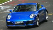 La Porsche 911 restylée montre maintenant sa face avant !