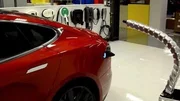 Tesla présente son nouveau chargeur robotisé