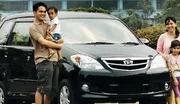 Toyota intégre Daihatsu et observe Suzuki