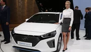 Hyundai Ioniq, une hybride, une hybride rechargeable et une électrique