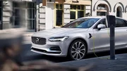 Volvo s'engage pour la normalisation des bornes de recharge