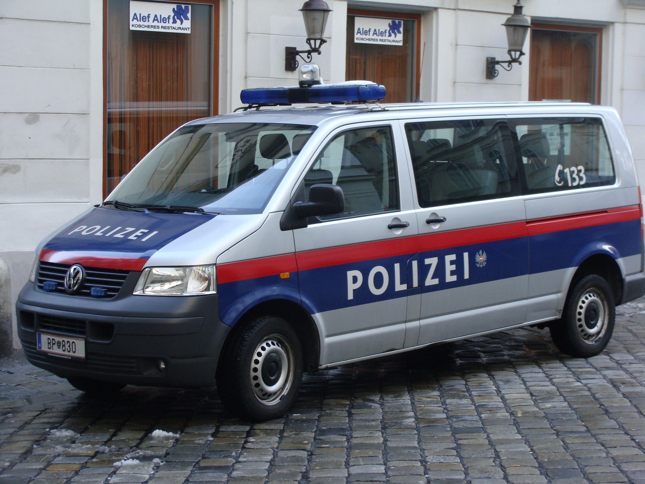 photos de voitures de police