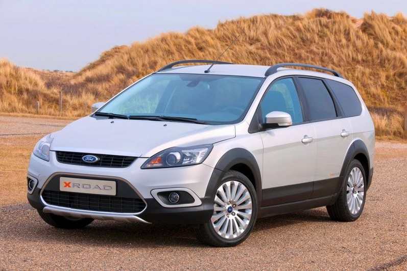 Ford focus x road