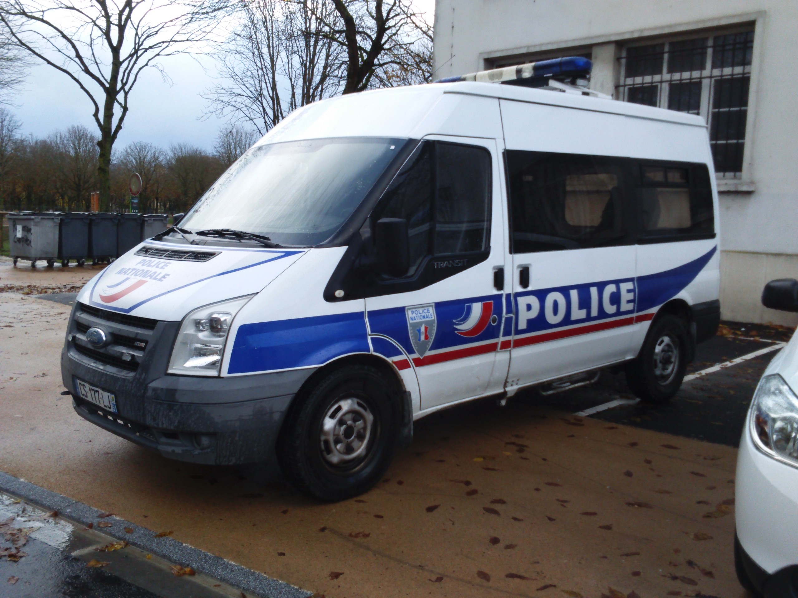 Photos de voitures de Police - Page 2610 - Auto titre