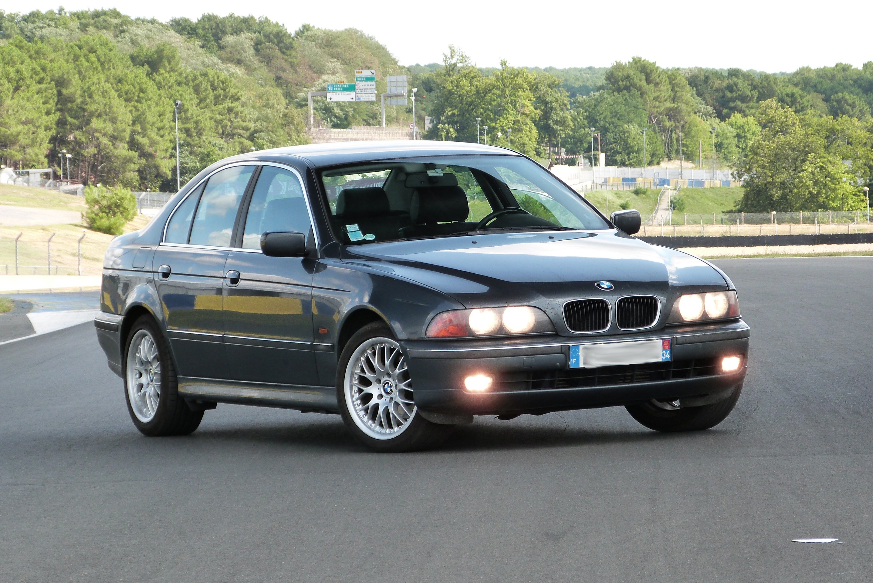 BMW (E39) 520i 523i 525i 528i 530i 535i 540i M5 525 tds 520d 525d ...